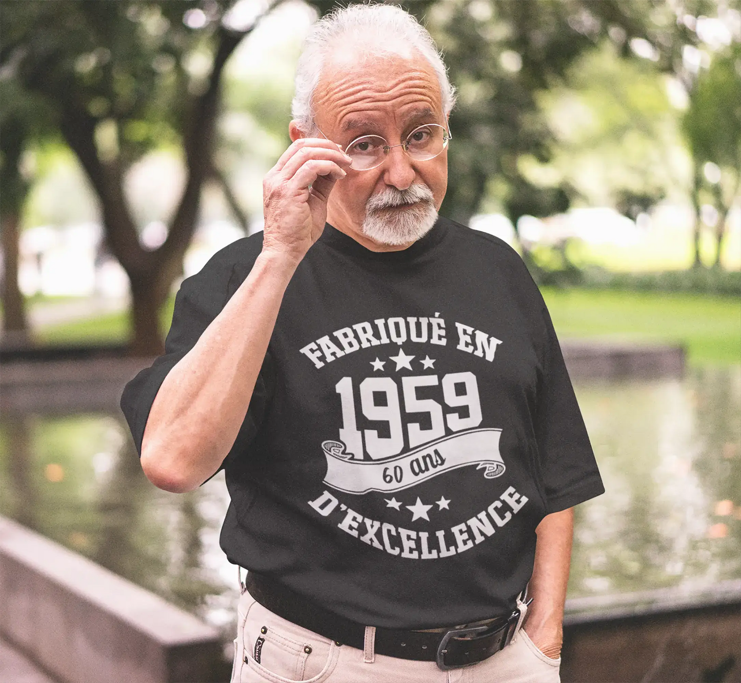 ULTRABASIC - Fabriqué en 1959, 60 Ans d'être Génial Unisex T-Shirt Marine