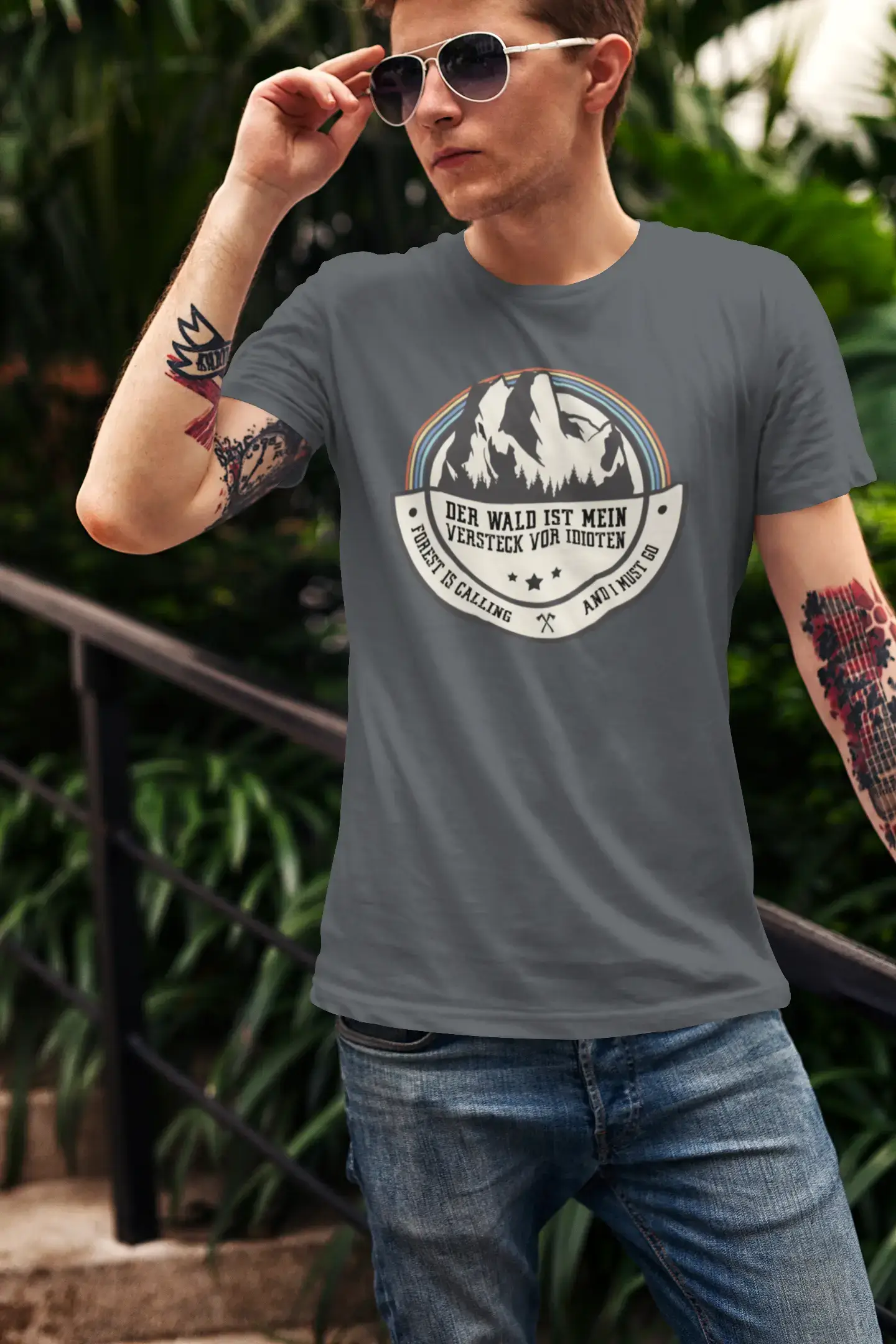 Men's Graphic T-Shirt Der Wald ist Mein Versteck vor Idioten Gift Idea