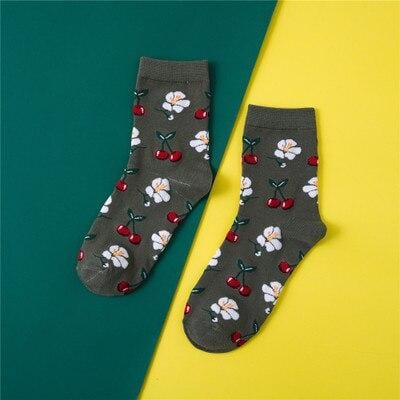 Harajuku Avocado Pineapple Print Cotton Ladies Socks Women Middle Tube Cute Fruits Happy Funny Socks Sox Casual College Wind