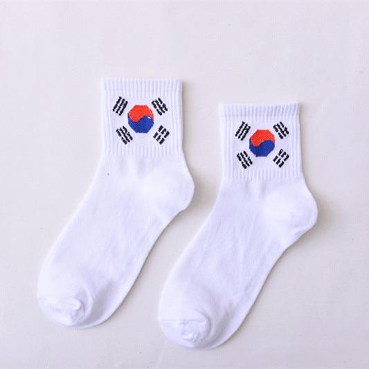 Women Daily Socks Harajuku Korea Japanese Cotton Kitten Flame Ulzzang Socks Men Chinese Cactus Gun Shark Alien Christmas Socks