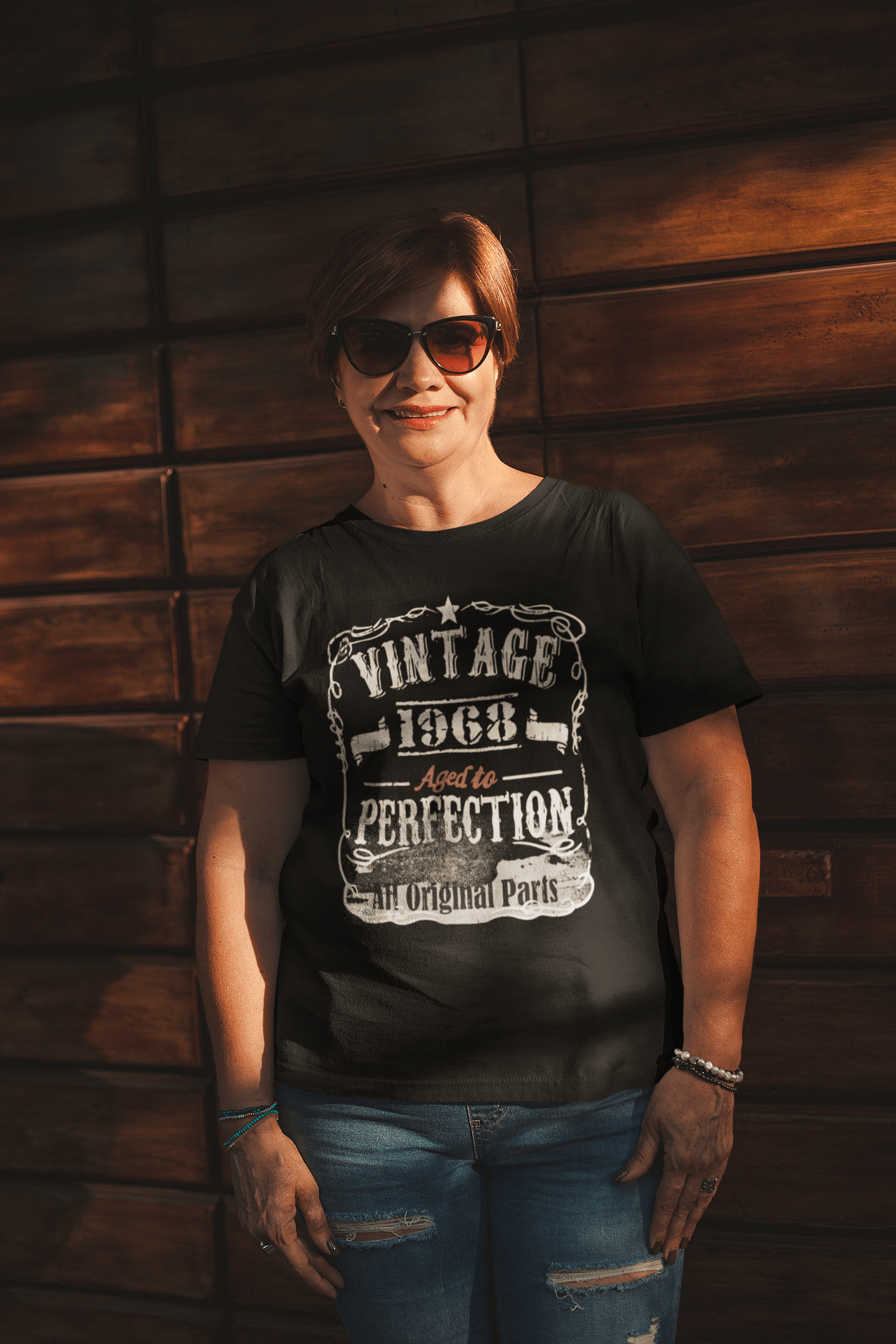 1968 Vintage Aged to Perfection Women's T-shirt Black Birthday Gift 00492